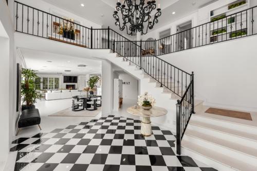 1423 floresta pl slide111