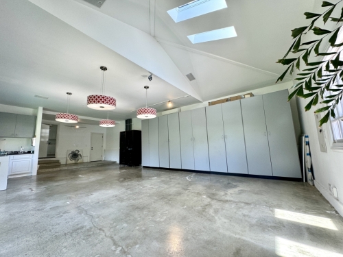 1423 floresta pl slide 250